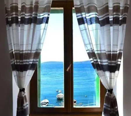 Apartment Deluxe Port View